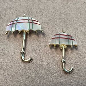 Gold Tone Mother-of-Pearl Umbrella Pin Brooch Set with Red & Green Stripes